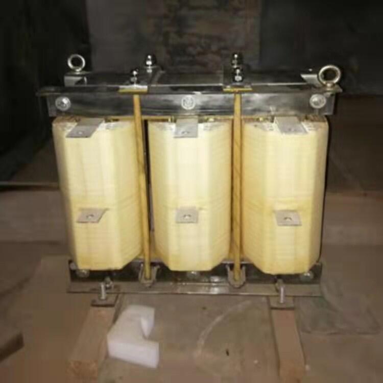 電抗器SOCL-0330-EISC-212D具有激磁電流小空載損耗低噪聲較低等優(yōu)點(diǎn)