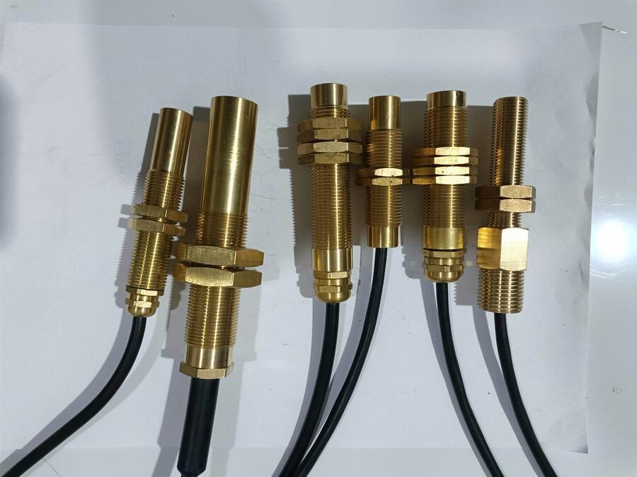 永磁限位開關KYCX-10用于具有相對運動需要監(jiān)測和位置控制的場所使用  山東魯杯